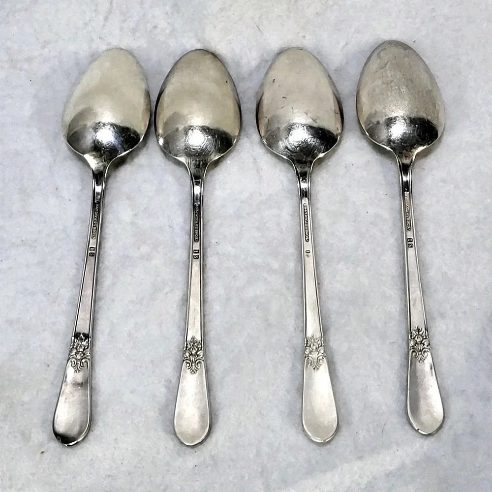 1847 Rogers & Bros Adoration Int'l Silverplate Table Spoon Lot of 4
